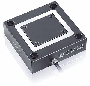 Positioning system based on piezoelectric actuators with a travel range of up to 250 µm and a repeatability of around 1 nm.